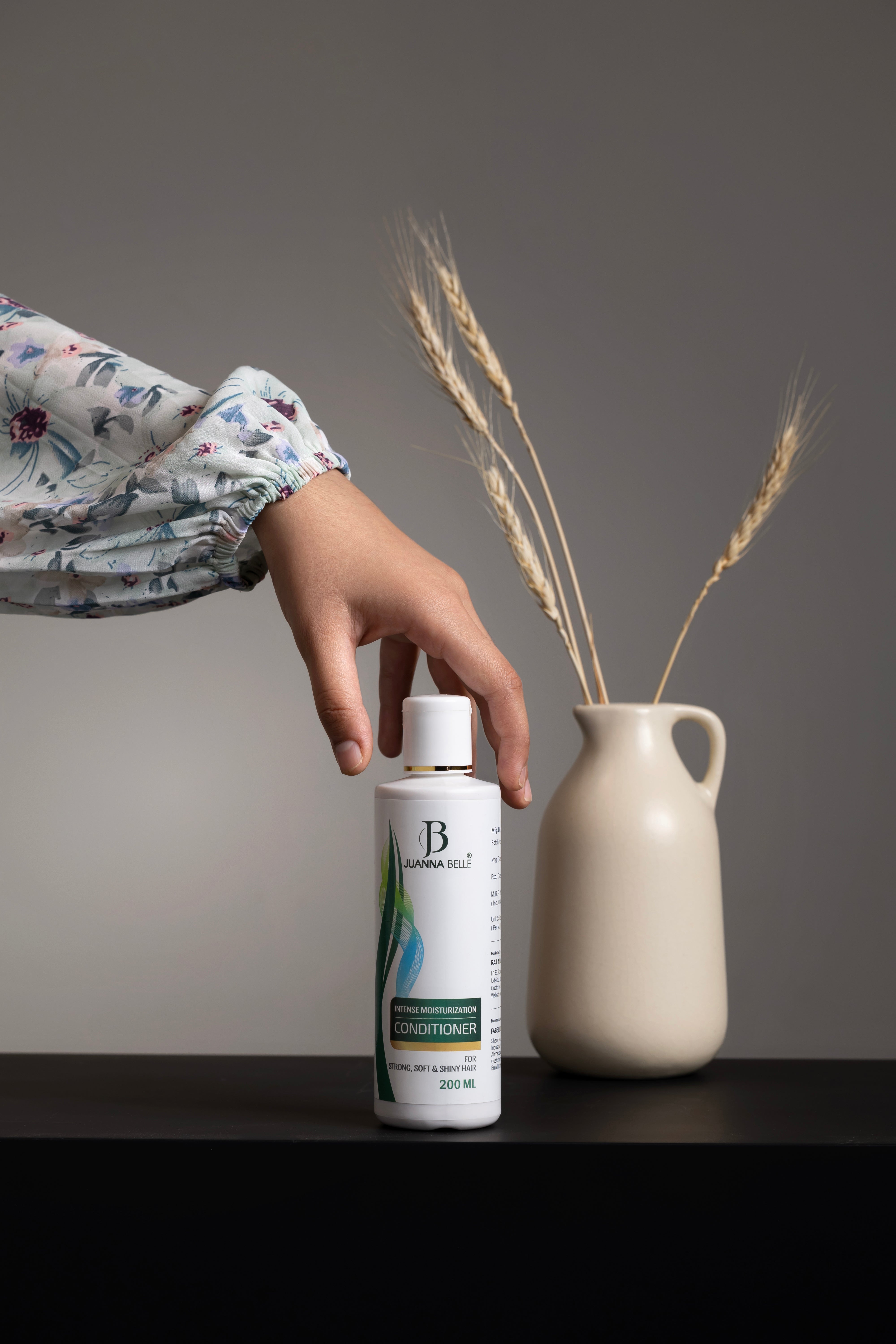 Intense Moisturization Conditioner - Smooth & Silky Hair